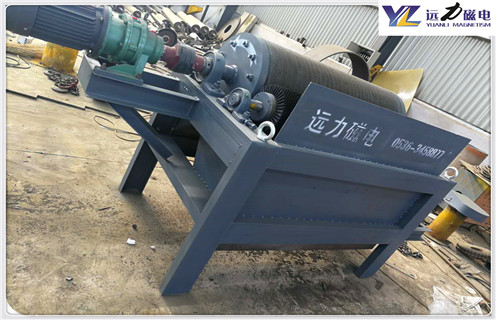 鐵砂礦磁選機，鐵砂礦磁選機銷量以及質(zhì)量客戶是如何評估的？_磁性礦粒鐵礦錳礦干式磁選機_鐵砂礦磁選機銷量以及質(zhì)量客戶是如何評估的？工作視頻皮帶及結構價格