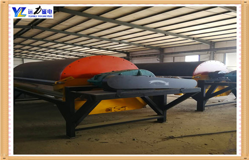 磁選機(jī)，現(xiàn)場(chǎng)試料讓你隨時(shí)了解磁選機(jī)的工作能力_單筒現(xiàn)場(chǎng)試料讓你隨時(shí)了解磁選機(jī)的工作能力磁場(chǎng)一般為多少_磁塊如何排列