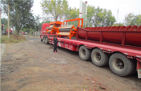 強磁輥式磁選機，北京稀土永磁輥式強磁磁選機_北京稀土永磁輥式強磁磁選機如何配置，選三氧化二鐵嗎？