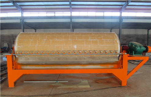 鐵礦磁選機(jī)，山東鐵礦磁選機(jī)工作原理磁性有多強(qiáng)_山東鐵礦磁選機(jī)工作原理鐵精粉流程及轉(zhuǎn)速有什么規(guī)定